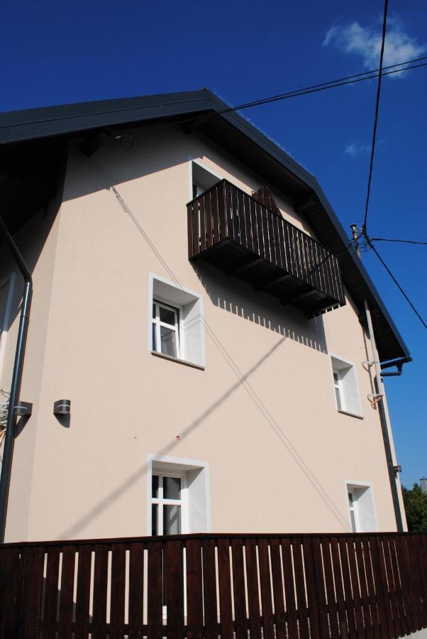 Apartment Corner House Near Bled